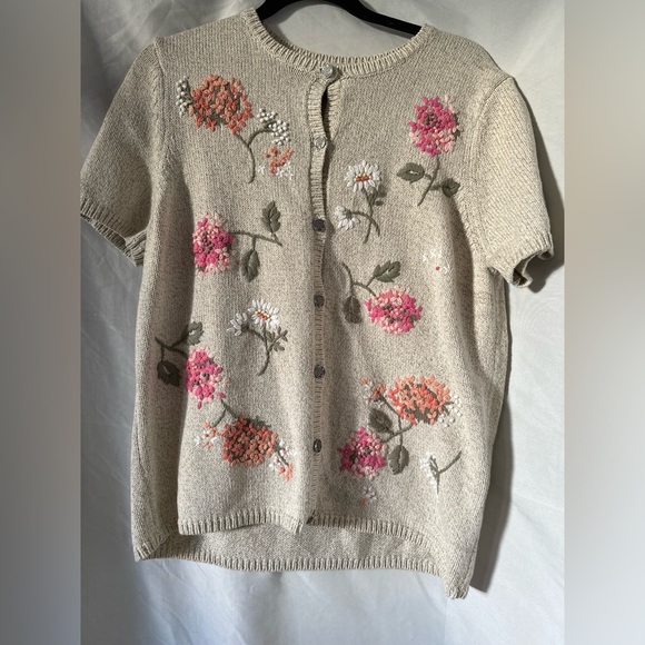 NWT flower embroidered northern reflections cardigan - Picture 3 of 13